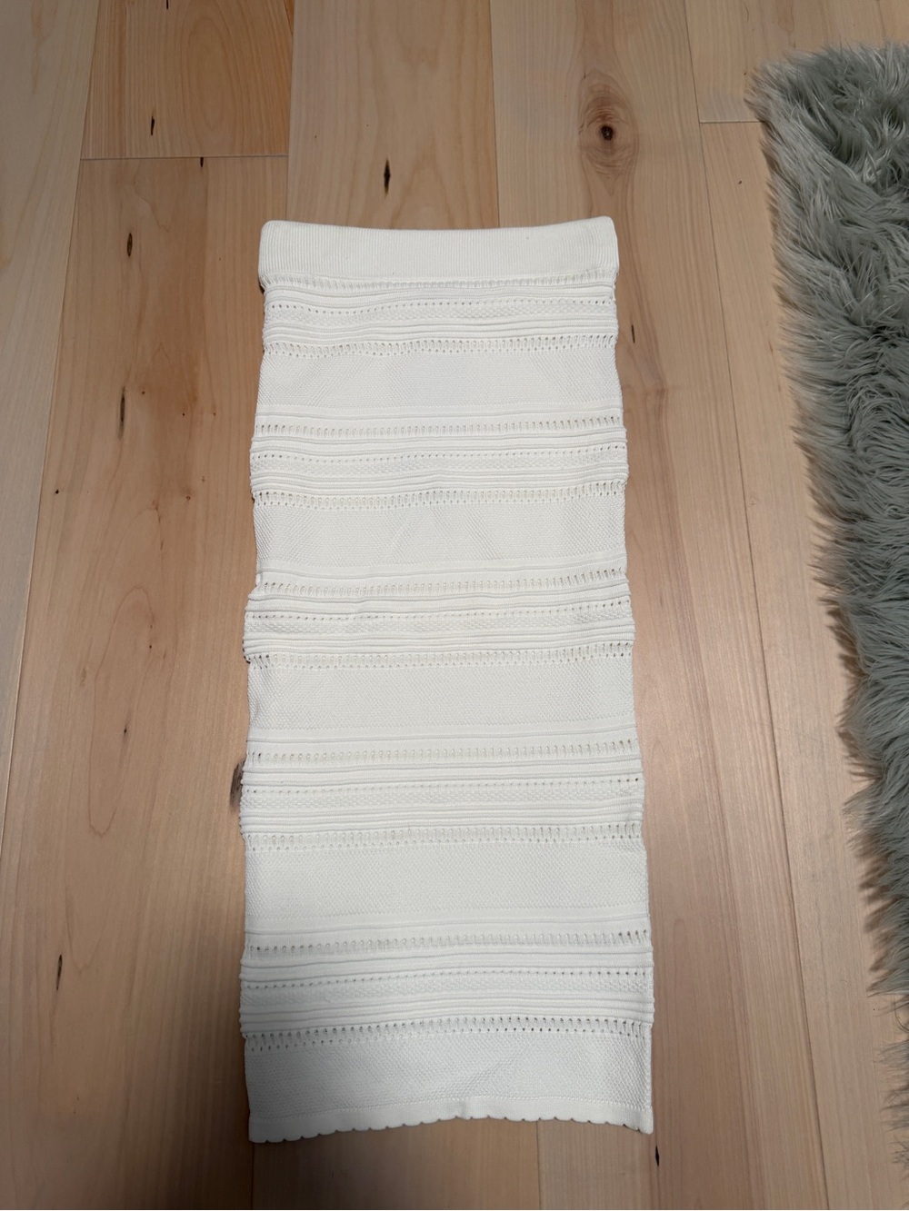 Torn by Ronny Kobo White Textured Pencil Skirt